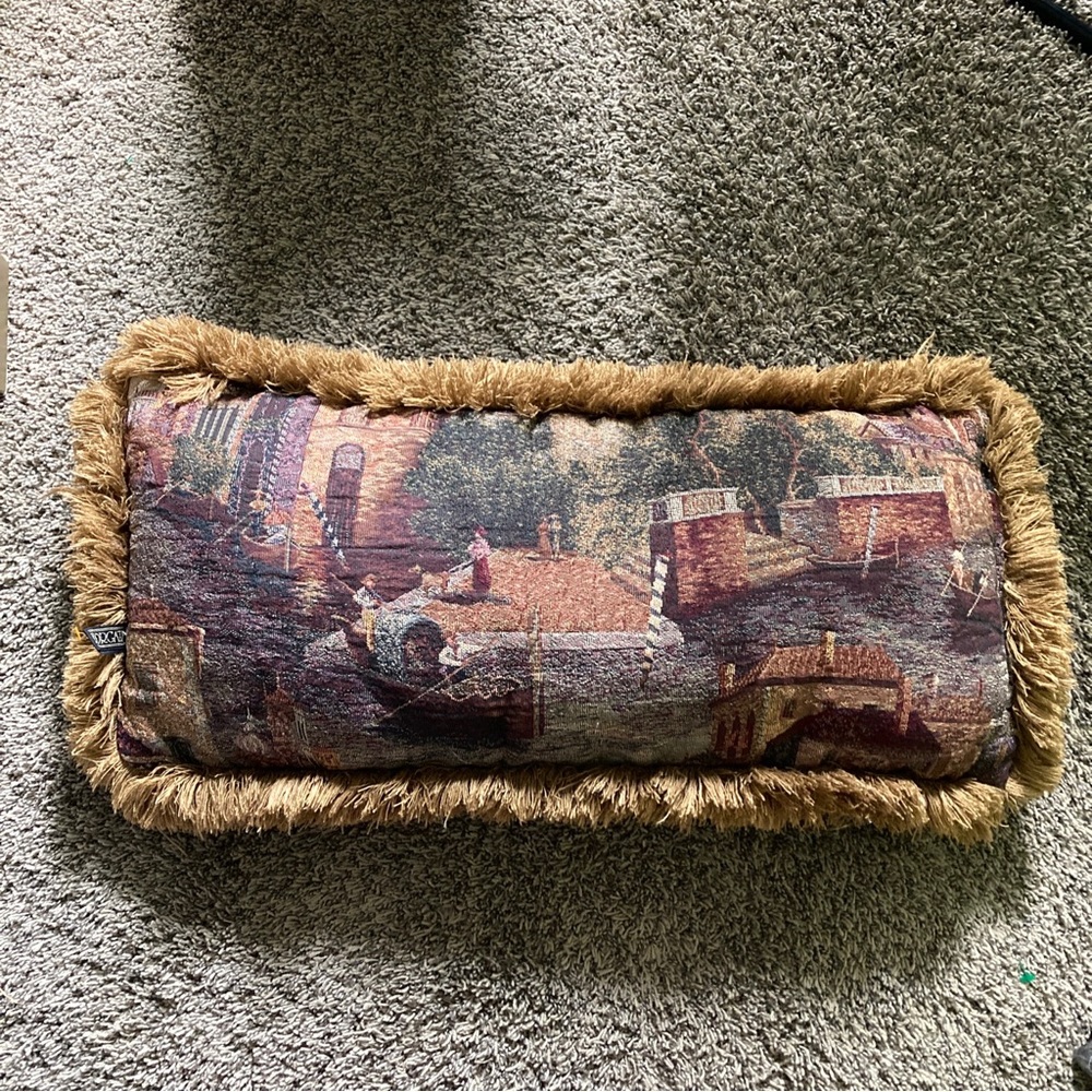 Borgata Tapestry Decorator Pillow 'Scenic-Gondolas Venice Burgundy Tan 26"x12"